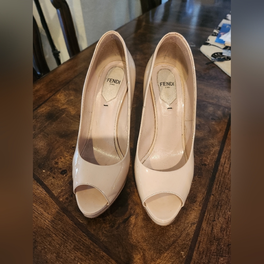 Fendi Peep Open Toe Baby Pink Heels Pump size 37.5